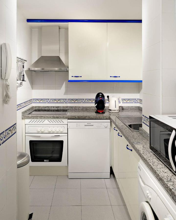 Marina Real 2434 Apartment มานิลบา ภายนอก รูปภาพ